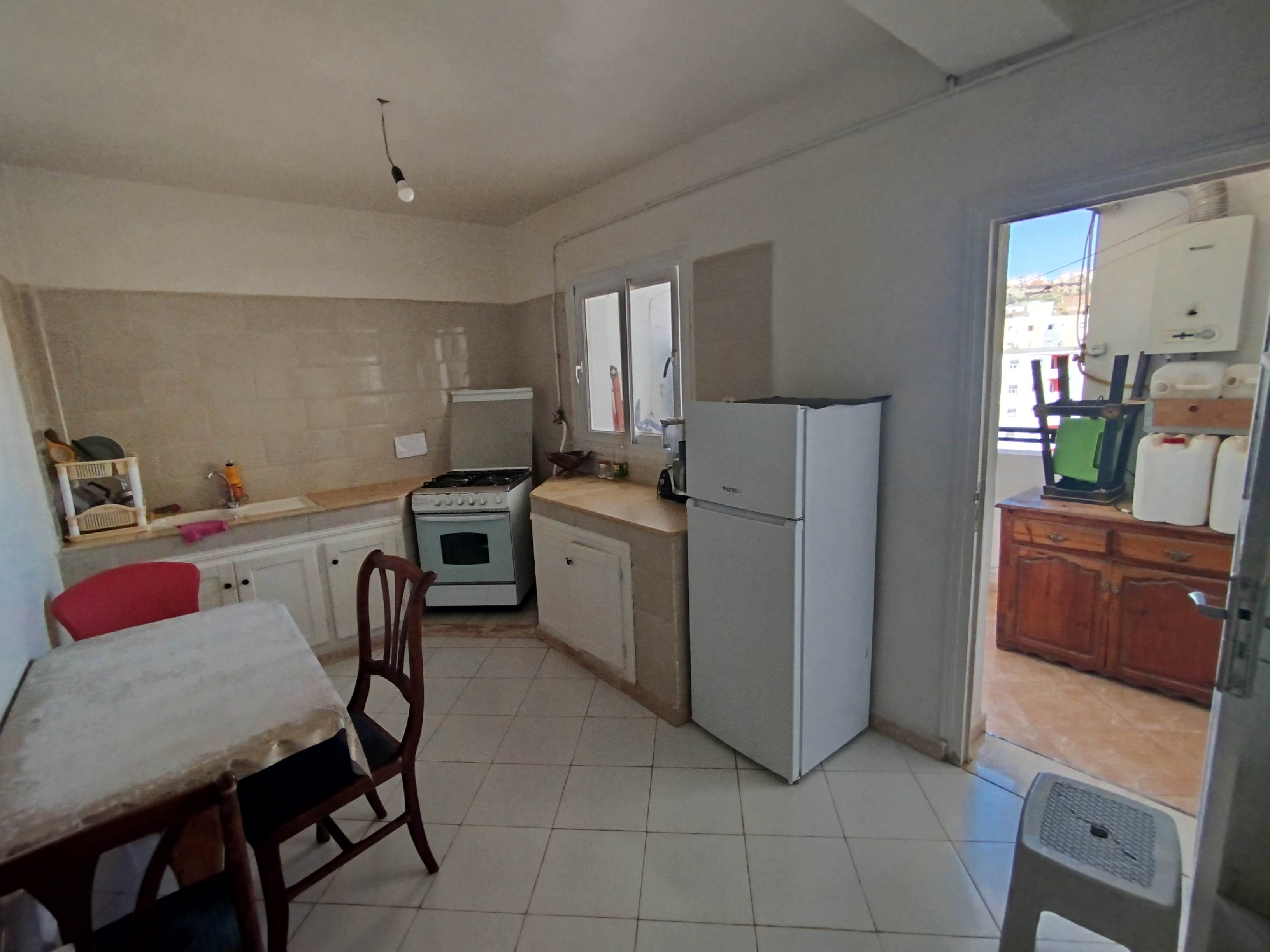 F3 Mostaland à quelque pas